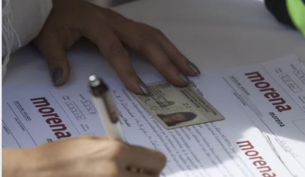 INE exhibe que Morena tiene casi 100 mil afiliaciones irregulares, incluso personas muertas